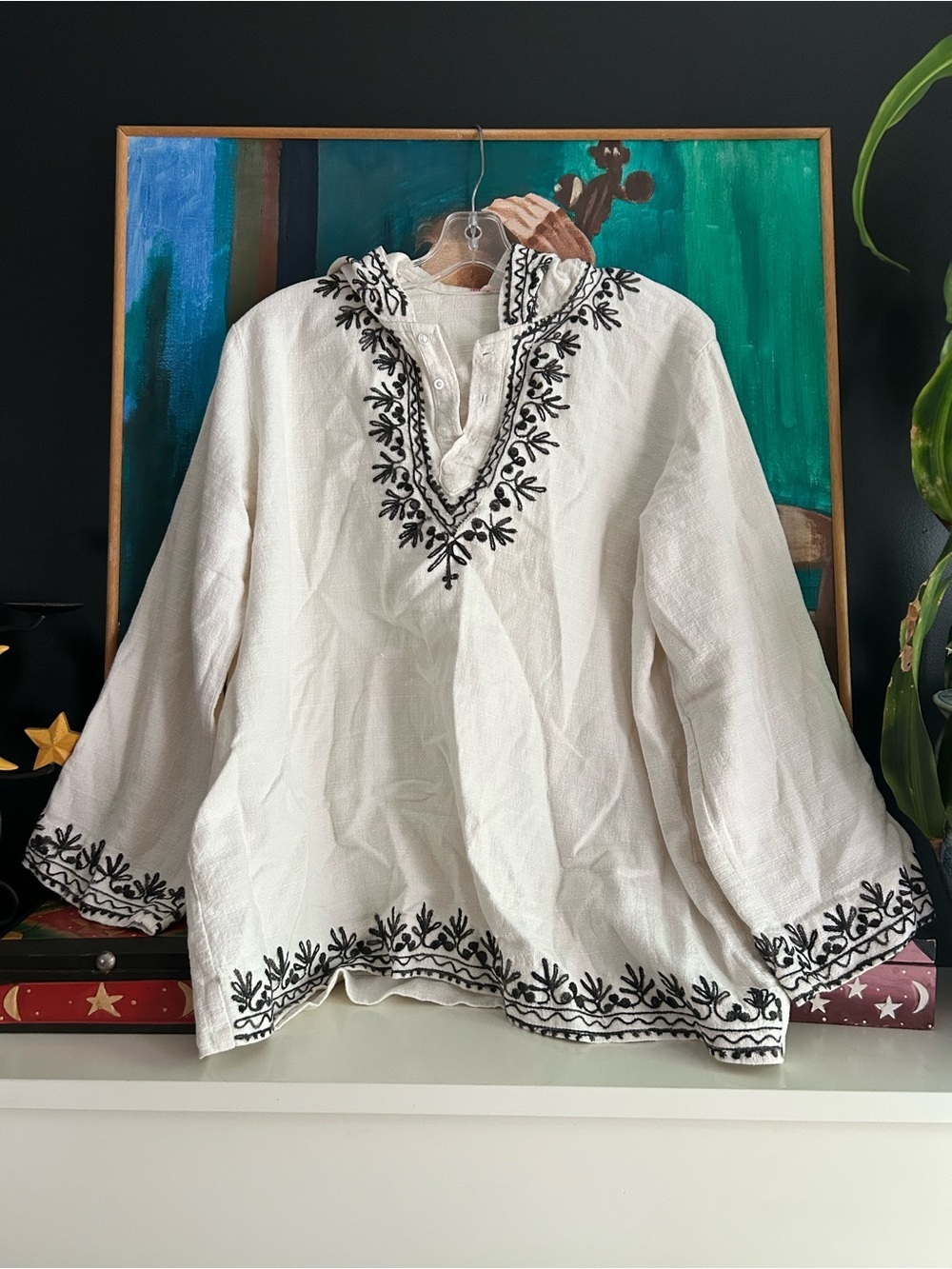 Vintage White Cotton Embroidered Peasant Blouse Boho Folk Tunic Made in India